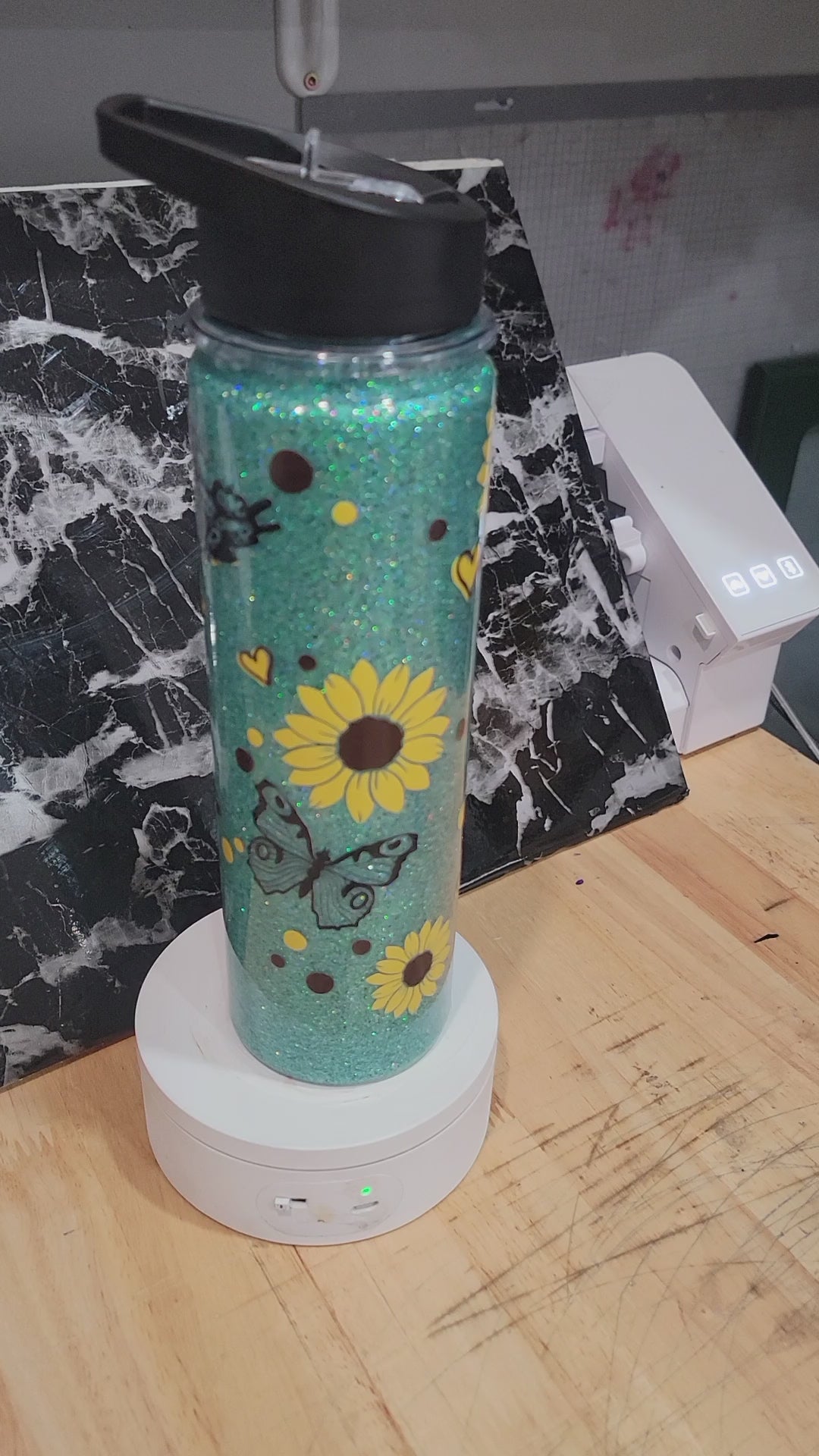 18 oz acrylic glitter tumbler